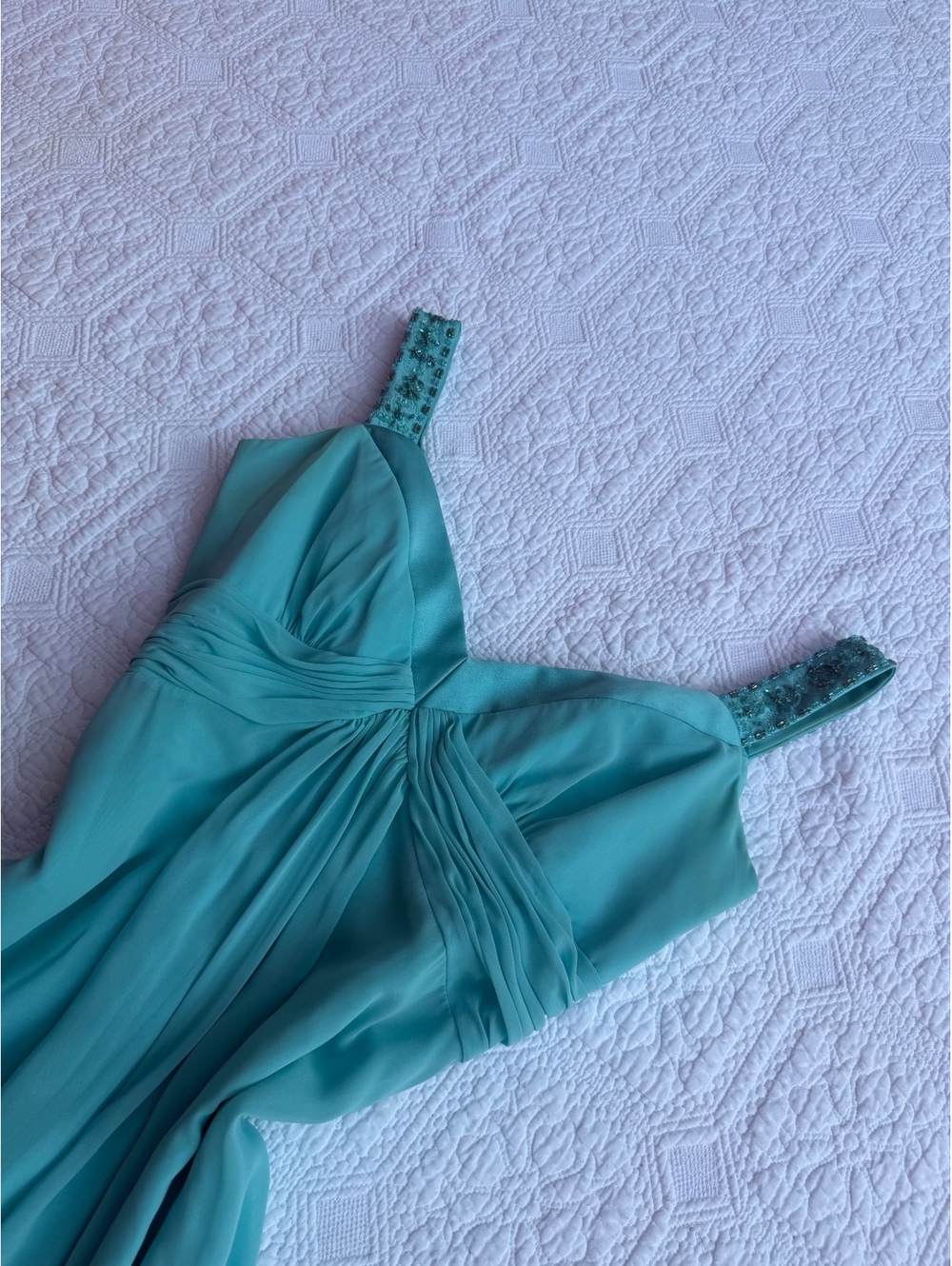 Vintage beaded David's Bridal Size 4 Teal Blue Strap Chiffon Cocktail Dress